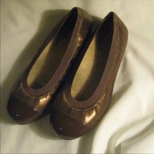 Vionic Orthaheel Allora Lizard